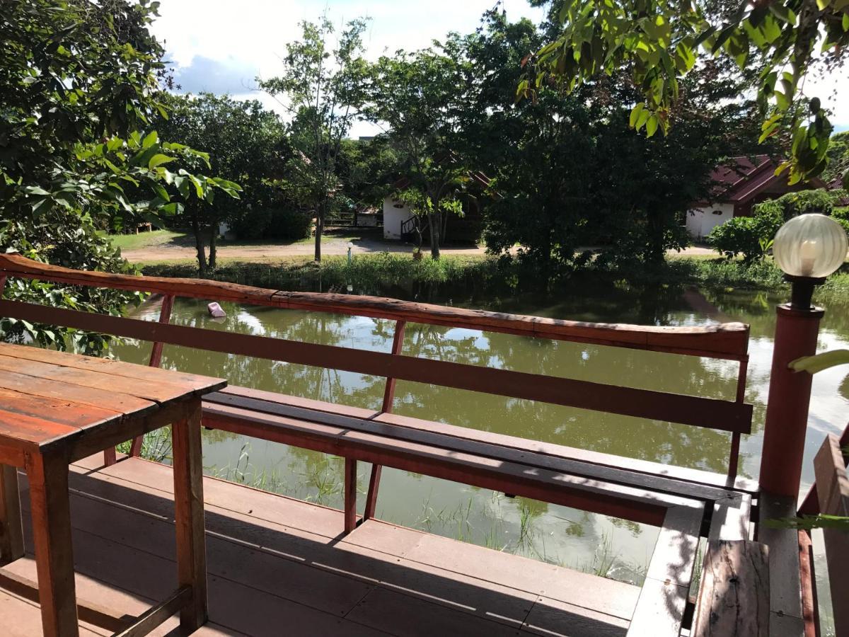 Baan Suan Sukjai Resort Chaiyaphum Extérieur photo